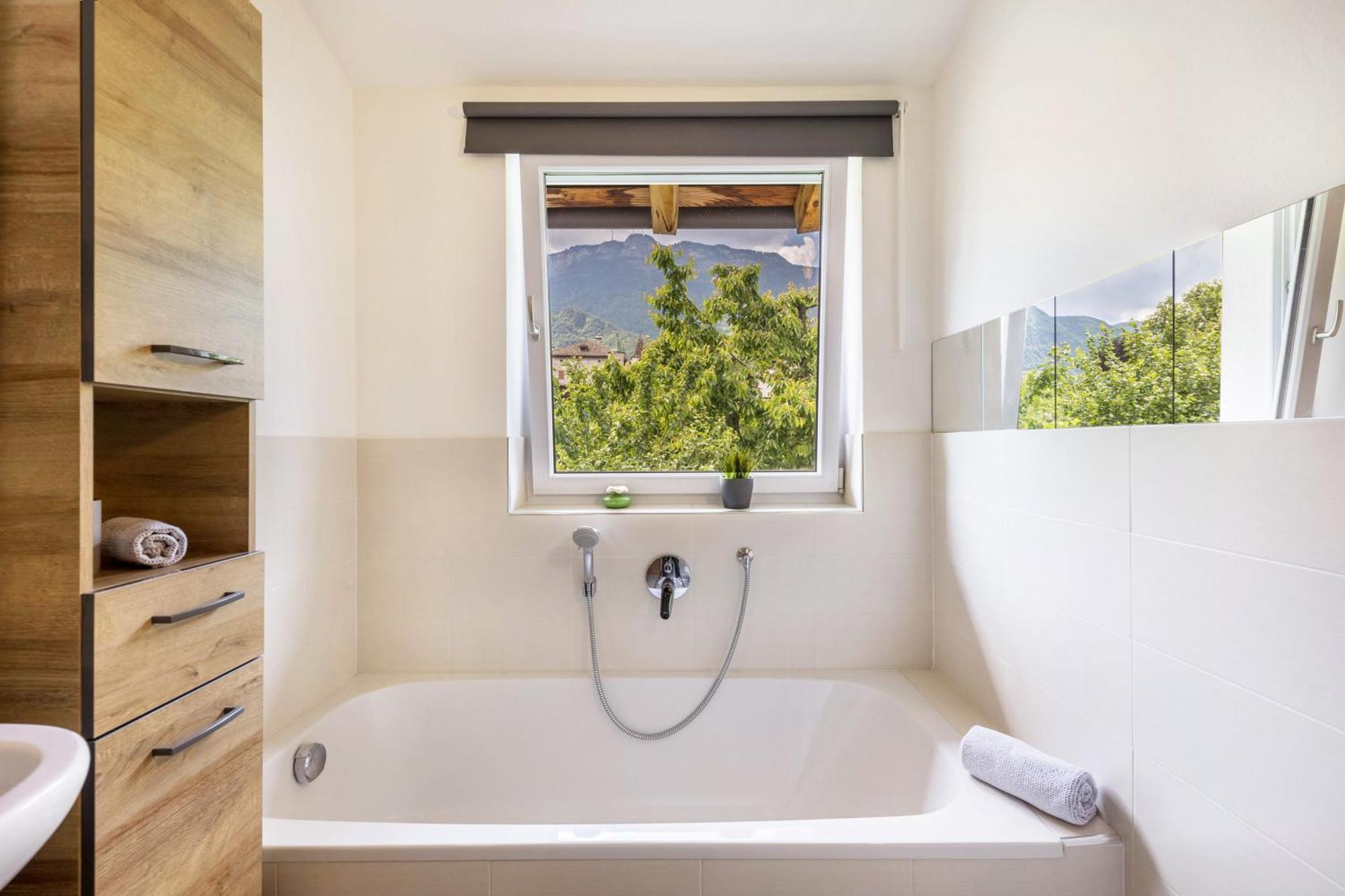 Angerblick Apartment Appiano Sulla Strada Del Vino Dış mekan fotoğraf