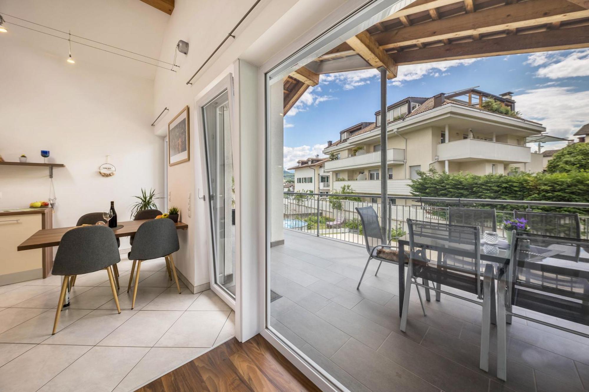 Angerblick Apartment Appiano Sulla Strada Del Vino Dış mekan fotoğraf