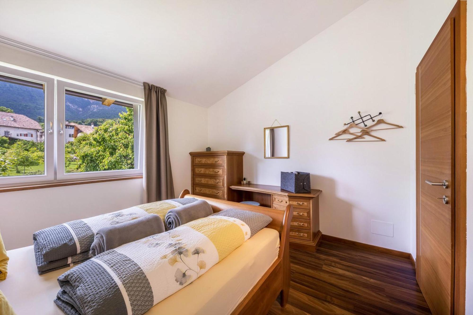 Angerblick Apartment Appiano Sulla Strada Del Vino Dış mekan fotoğraf